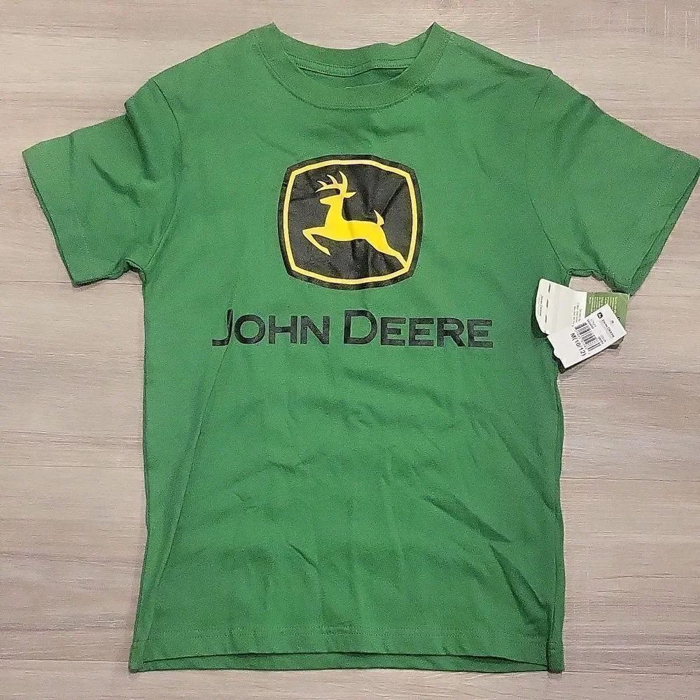 John Deere boys M 10/12  100% cotton tshirt excellent condition